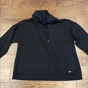 Vineyard vines sweatshirt